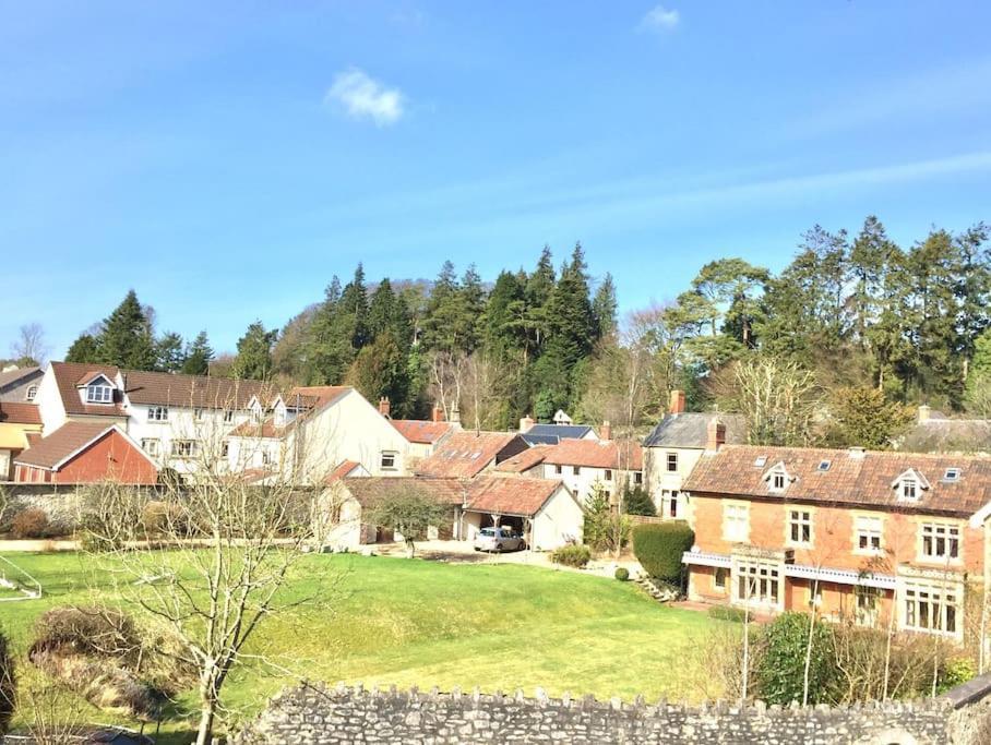 Villa Upper Beeches Oakhill Exterior foto